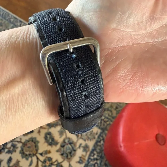 Vintage (90’s) Casio G-Shock DW -004 (1659) new battery original case band - Picture 8 of 11